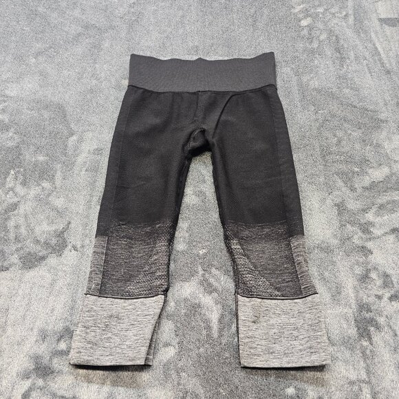 Lululemon Seamlessly Street Crop Heathered Black Leggings Mid-Rise Womens Size 6 - Picture 4 of 11